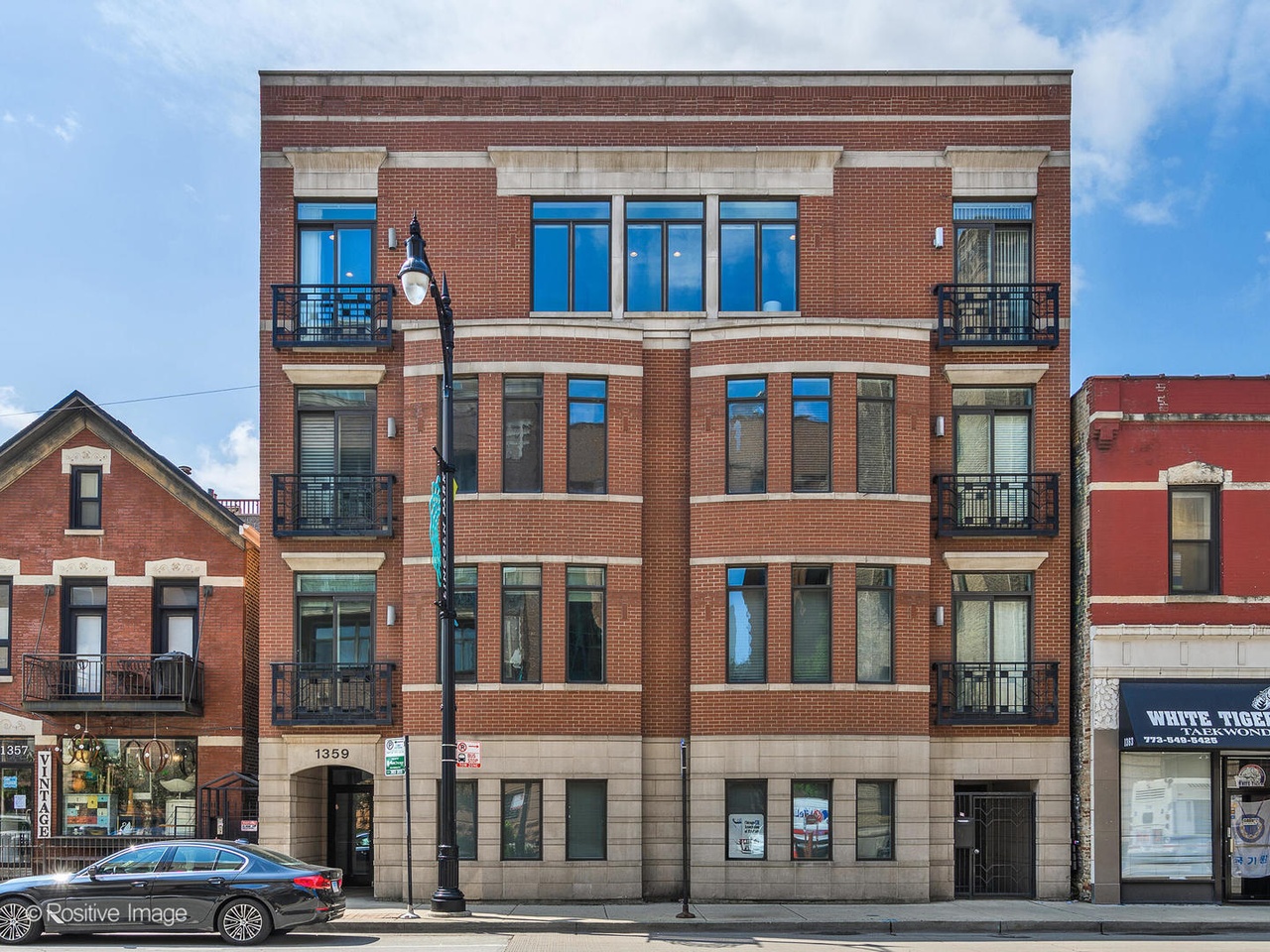 1359 W Fullerton Ave Ph, Chicago, IL 60614